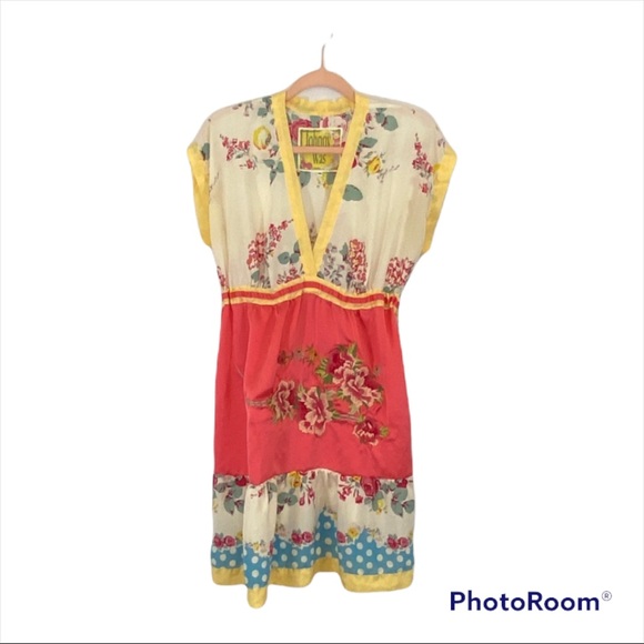Johnny Was Dresses & Skirts - Johnny Was M Silk Dress/Tunic